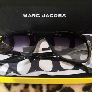 AUTHENTIC Marc Jacob’s  full inclusion sunglasses BRAND NEW!